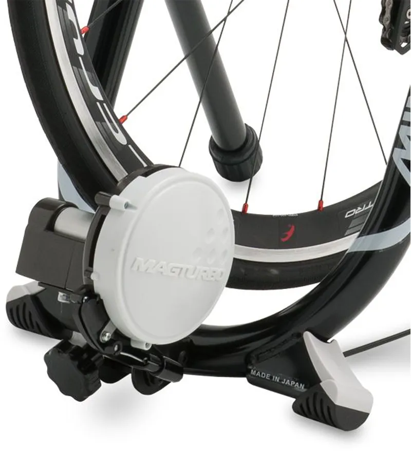 Minoura Mag Ride 60R Trainer in Black-1